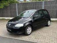 Gebraucht VW Fox 54 PS (39 kW) 2009 Schwarz Kleinwagen