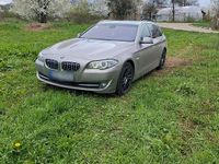 Gebraucht BMW 530 258 PS (189 kW) 2011 Gold Kombi