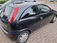 Gebraucht Opel Corsa 75 PS (55 kW) 2002 Schwarz Kleinwagen