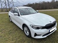 Gebraucht BMW 318 150 PS (110 kW) 2019 Limousine