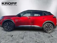 Second-hand Peugeot e-2008 GT 100 kW (136 CP) 2022 Roșu SUV