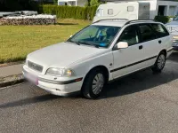 Gebraucht Volvo V40 140 PS (102 kW) 1998 Weiß Kombi