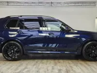 Gebraucht BMW X7 M Sport 352 PS (258 kW) 2025 (0c3z) tansanitblau ii metalli SUV