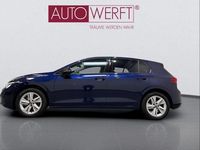 Gebraucht VW Golf VIII Life 150 PS (110 kW) 2023 Atlantik blue metallic Limousine