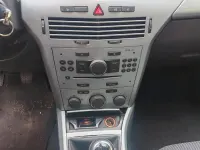 Gebraucht Opel Astra 140 PS (102 kW) 2009 Grün Kombi