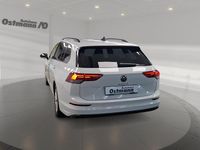 Gebraucht VW Golf VIII Life 150 PS (110 kW) 2023 Pure white Kombi