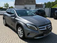 Gebraucht Mercedes GLA200 Style 136 PS (100 kW) 2014 Grau SUV