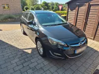 Gebraucht Opel Astra Exklusiv 165 PS (121 kW) 2014 Schwarz Kombi