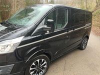 Gebraucht Ford Tourneo 231 PS (169 kW) 2018 Schwarz Van / Kleinbus