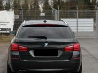 Gebraucht BMW 530 258 PS (189 kW) 2013 Grau Kombi