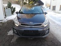 Gebraucht Kia Rio 90 PS (66 kW) 2015 Grau Kleinwagen