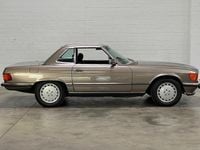 Gebraucht Mercedes 560 231 PS (169 kW) 1987 Braun Cabrio