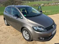 Gebraucht VW Golf Plus Cross 105 PS (77 kW) 2012 Braun Van / Kleinbus