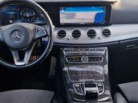 Gebraucht Mercedes E220 194 PS (142 kW) 2016 Schwarz Limousine