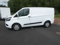 Gebraucht Ford Transit Custom Trend 131 PS (96 kW) 2021 Weiß Van / Kleinbus