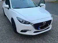 Gebraucht Mazda 3 Center-Line 120 PS (88 kW) 2018 Weiß Limousine