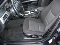Gebraucht BMW 320 Advantage 150 PS (110 kW) 2007 Blau metallic Limousine