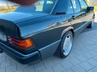 Gebraucht Mercedes 190 235 PS (172 kW) 1993 Schwarz Limousine