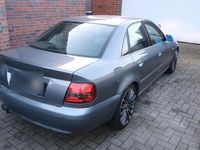 gebraucht Audi A4 B5. 2.4 Benzin