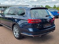 Gebraucht VW Passat Highline 239 PS (175 kW) 2015 Blau Kombi