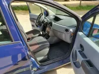 Używany Renault Modus 75 KM (55 kW) 2009 Niebieski Minivan