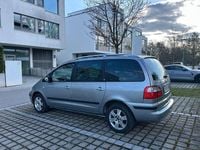 Gebraucht Ford Galaxy Ghia 131 PS (96 kW) 2006 Grau Van / Kleinbus