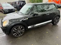 Gebraucht Mini Cooper 98 PS (72 kW) 2010 Schwarz Kleinwagen