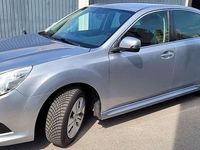Gebraucht Subaru Legacy Trend 150 PS (110 kW) 2011 Silber Limousine
