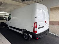 Gebraucht Renault Master 150 PS (110 kW) 2022 Weiß Van / Kleinbus