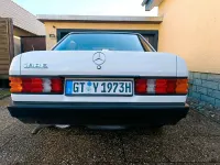 Gebraucht Mercedes 190 122 PS (89 kW) 1988 Weiß Limousine