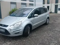 Gebraucht Ford S-MAX Titanium 179 PS (131 kW) 2011 Silber Van / Kleinbus