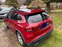 Gebraucht Mercedes GLA220 AMG line 190 PS (139 kW) 2021 Rot SUV