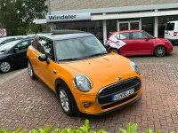 Gebraucht Mini Cooper 136 PS (100 kW) 2016 Volcanic orange Kleinwagen