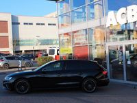 Gebraucht Audi A4 S-Line 163 PS (119 kW) 2023 Mythosschwarzmet. (metallic) Kombi