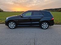 Gebraucht Mercedes ML350 326 PS (239 kW) 2012 Schwarz SUV