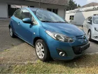 Gebraucht Mazda 2 Active 84 PS (61 kW) 2011 Blau Kleinwagen