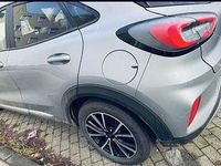 Gebraucht Ford Puma Titanium 125 PS (91 kW) 2022 Grau SUV