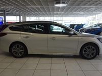 Gebraucht Ford Focus ST-Line 155 PS (114 kW) 2024 Silber Kombi