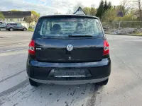 Gebraucht VW Fox Basis 54 PS (39 kW) 2006 Schwarz Kleinwagen