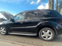 Gebraucht Mercedes ML320 224 PS (164 kW) 2007 Schwarz SUV