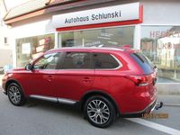 Gebraucht Mitsubishi Outlander Edition+ 150 PS (110 kW) 2018 Rot SUV