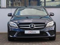 Gebraucht Mercedes C220 194 PS (142 kW) 2020 Blau Limousine
