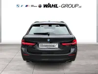 Gebraucht BMW 520 Sport Line 190 PS (139 kW) 2023 Grau Kombi