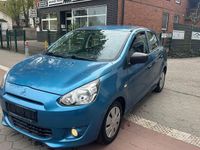 Second-hand Mitsubishi Space Star Classic Collection 71 CP (52 kW) 2014 Albastru Monovolum
