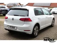 Gebraucht VW e-Golf 100 kW (136 PS) 2019 Weiß Kleinwagen