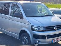 Gebraucht VW Transporter 140 PS (102 kW) 2013 Silber Van
