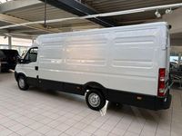 Gebraucht Iveco Daily 126 PS (92 kW) 2011 Weiß Van / Kleinbus