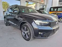 Gebraucht Volvo XC40 Plus 197 PS (144 kW) 2023 Onyx black / metallic SUV