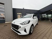 Gebraucht Hyundai i10 Select 67 PS (49 kW) 2021 Weiß Kleinwagen