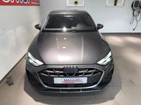 Gebraucht Audi A3 S-Line 116 PS (85 kW) 2025 Grau Limousine